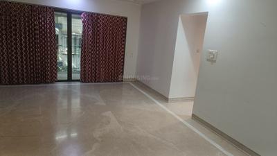 Living Room Image of 2473 Sq.ft 4 BHK Apartment / Flat for sale in Midcity Aaditya Apartments, Khar West Mumbai for Rs. 89000000