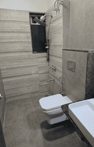 Bathroom Image of 780 Sq.ft 2 BHK Apartment / Flat for rent in Siddhi Highland Haven, Thane West Thane for Rs. 43000
