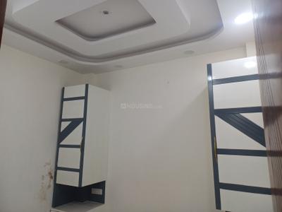 Bedroom Image of 1000 Sq.ft 3 BHK Builder Floor for sale in Sector 7 Rohini New Delhi for Rs. 14000000
