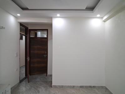 Living Room Image of 1050 Sq.ft 2 BHK Apartment / Flat for sale in Sector 49 Noida for Rs. 4000005