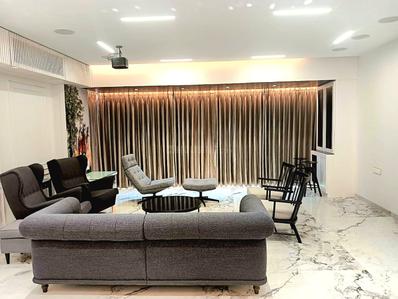 Hall Image of 3500 Sq.ft 5 BHK Apartment / Flat for sale in JP Road Project, Andheri West Mumbai for Rs. 170000000
