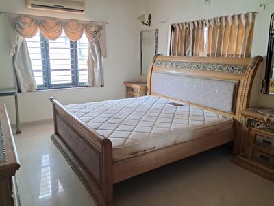 Bedroom Image of 6000 Sq.ft 5 BHK Independent House for rent in Shivam Rajvi Sapphire, Ghuma Ahmedabad for Rs. 115000