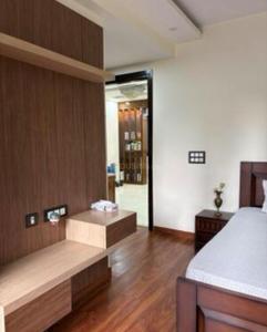 Bedroom Image of 2367 Sq.ft 3 BHK Builder Floor for rent in Sector 22 Gurgaon for Rs. 55000