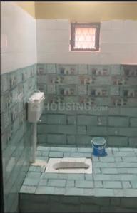 Bathroom Image of 2200 Sq.ft 2 BHK Independent House for rent in Getlatu Ranchi for Rs. 15000