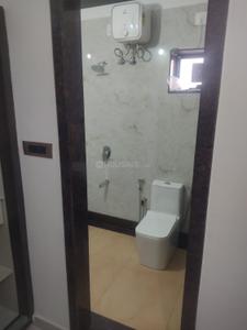 Bathroom Image of 2400 Sq.ft 3 BHK Builder Floor for rent in Kalinga Nagar Bhubaneswar for Rs. 34000