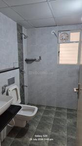 Bathroom Image of 1555 Sq.ft 3 BHK Apartment / Flat for rent in Mahendra Mahendra Aarna, Electronic City Bengaluru for Rs. 50000