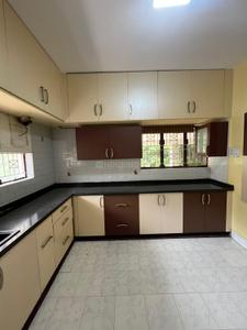 Kitchen Image of 2050 Sq.ft 4 BHK Builder Floor for rent in Indira Nagar Bengaluru for Rs. 80000