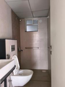 Common Bathroom Image of 850 Sq.ft 2 BHK Apartment / Flat for rent in Godrej Hillside 1, Mahalunge Pune for Rs. 27000