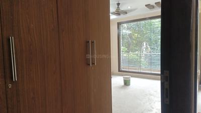 Bedroom Image of 2000 Sq.ft 3 BHK Builder Floor for rent in Greater Kailash I New Delhi for Rs. 140000