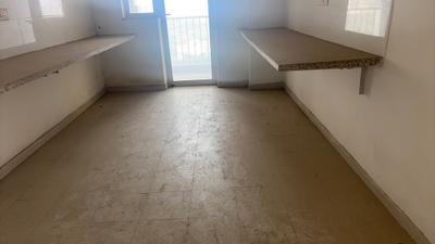 Kitchen Image of 2727 Sq.ft 4 BHK Apartment / Flat for sale in DLF New Town Heights 1, Sector 90 Gurgaon for Rs. 28500000