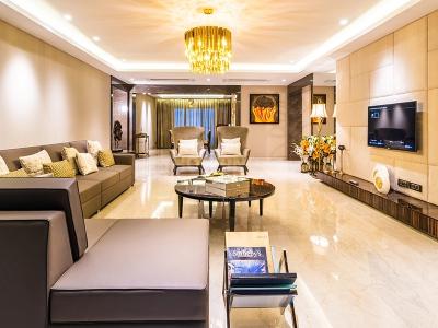 Hall Image of 12438 Sq.ft 8 BHK Apartment / Flat for sale in Sunteck Signia Pearl, Bandra East Mumbai for Rs. 700000000