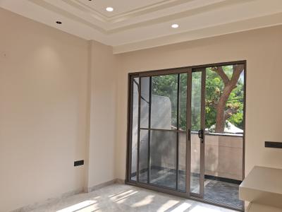 Bedroom Image of 1800 Sq.ft 3 BHK Builder Floor for sale in Paschim Vihar New Delhi for Rs. 37500000