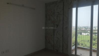 Bedroom Image of 900 Sq.ft 2 BHK Apartment / Flat for rent in Aditya Urban Royale, Bamheta Village Ghaziabad for Rs. 18000
