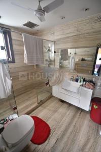 Bathroom Image of 4500 Sq.ft 4 BHK Apartment / Flat for sale in Maharani Bagh New Delhi for Rs. 152500000