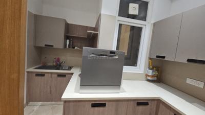 Kitchen Image of 1800 Sq.ft 3 BHK Builder Floor for rent in Green Park New Delhi for Rs. 250000
