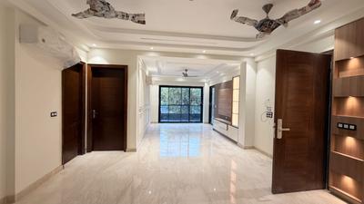 Living Room Image of 2367 Sq.ft 3 BHK Builder Floor for sale in Sector 5 Gurgaon for Rs. 32500000