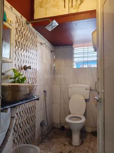 Bathroom Image of 720 Sq.ft 2 BHK Apartment / Flat for sale in Lake Gardens Kolkata for Rs. 4200000