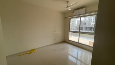 Bedroom Image of 1050 Sq.ft 2 BHK Apartment / Flat for rent in Sheth Zuri, Thane West Thane for Rs. 48000