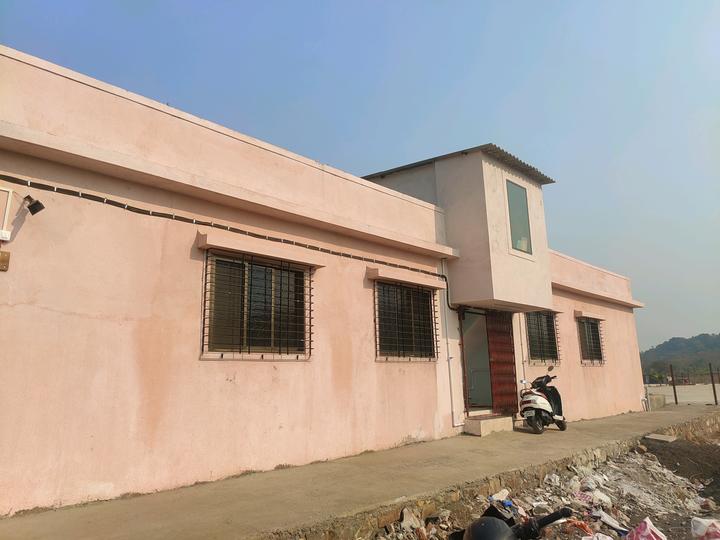 Peters House Building View 1