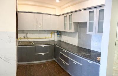 Kitchen Image of 1170 Sq.ft 3 BHK Apartment / Flat for sale in Chhattarpur New Delhi for Rs. 6000000