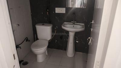 Image of 1600 Sq.ft 3 BHK Apartment / Flat for rent in CGHS Sabka Ghar Apartments, Sector 6 Dwarka, New Delhi for Rs. 40000