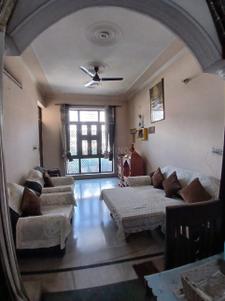 Hall Image of 1800 Sq.ft 3 BHK Builder Floor for sale in Sector 32 Faridabad for Rs. 10500000