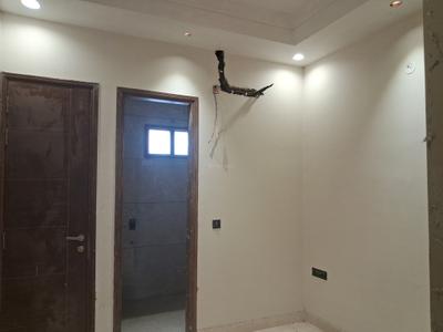 Bedroom Image of 900 Sq.ft 3 BHK Builder Floor for sale in Paschim Vihar New Delhi for Rs. 21000000