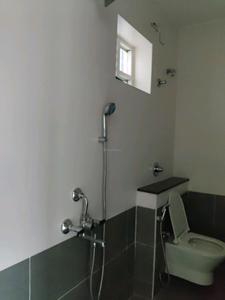 Common Bathroom Image of 1427 Sq.ft 3 BHK Apartment / Flat for sale in Navins Hillview Avenue, Kundrathur Chennai for Rs. 9900000