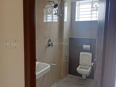Bathroom Image of 1550 Sq.ft 3 BHK Apartment / Flat for rent in RR Nagar Bengaluru for Rs. 40000