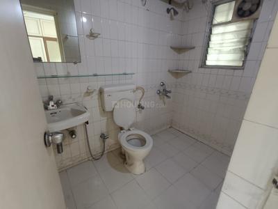 Bathroom Image of 1500 Sq.ft 3 BHK Apartment / Flat for sale in Aundh Pune for Rs. 23000000
