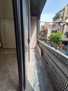 Balcony Image of 1400 Sq.ft 3 BHK Builder Floor for sale in Mansarover Garden New Delhi for Rs. 27500000