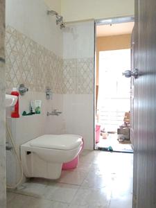 Common Bathroom Image of 525 Sq.ft 1 BHK Apartment / Flat for sale in JVM Shubham, Kasarvadavali Thane for Rs. 6100000