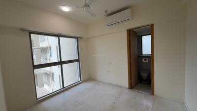 Bedroom Image of 1200 Sq.ft 3 BHK Apartment / Flat for rent in Lodha Bel Air, Jogeshwari West Mumbai for Rs. 120000