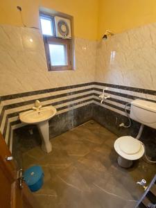 Bathroom Image of Tulip Paying Guest in Sector 27, Noida