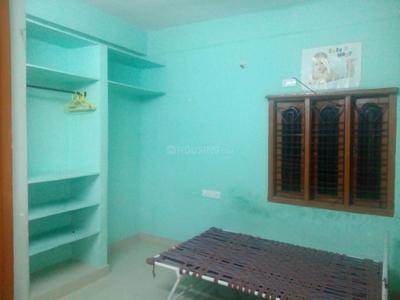 Bedroom Image of 1000 Sq.ft 1 BHK Independent House for rent in Serilingampally Hyderabad for Rs. 14000