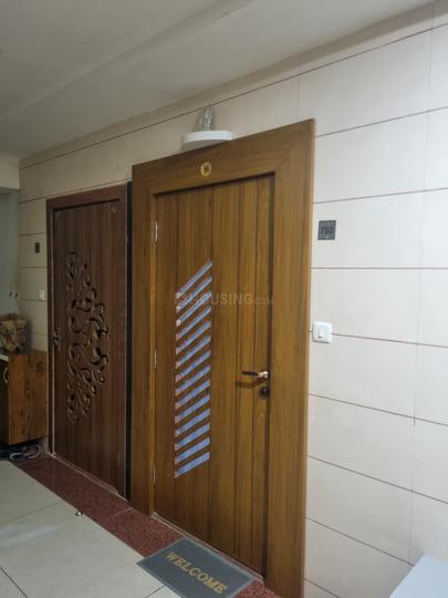 Ishvar Icon Main Image 1