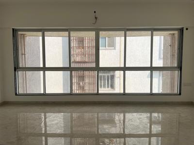 Living Room Image of 689 Sq.ft 2 BHK Apartment / Flat for sale in Chembur Mumbai for Rs. 25000000