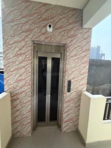 Balcony Image of Urbanroomz Coliving PG Opposite to Sec 51 Mall in Sector 51, Gurgaon