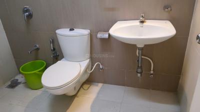 Image of 1350 Sq.ft 2.5 BHK Apartment / Flat for rent in Adani The Meadows, Shantigram, Ahmedabad for Rs. 37000