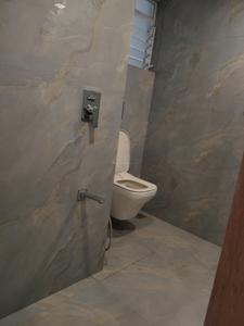 Common Bathroom Image of 3030 Sq.ft 4 BHK Apartment / Flat for sale in Arham Satyam Valencia, Kharghar Navi Mumbai for Rs. 49200000
