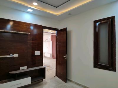 Bedroom Image of 1350 Sq.ft 4 BHK Builder Floor for sale in Sector 24 Rohini New Delhi for Rs. 22000000