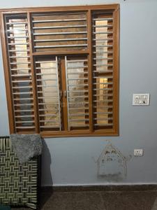 Bedroom Image of 580 Sq.ft 1 BHK Builder Floor for rent in Burari New Delhi for Rs. 5500