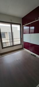 Bedroom Image of 1200 Sq.ft 3.5 BHK Apartment / Flat for sale in Malabar Exotica, Tragad Ahmedabad for Rs. 15000000