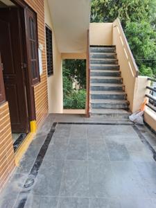 Balcony Image of 950 Sq.ft 2 BHK Builder Floor for rent in Amberpet Hyderabad for Rs. 15000