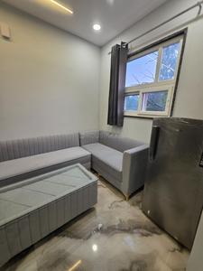 Bedroom Image of 550 Sq.ft 1 BHK Independent House for rent in Ramesh Nagar New Delhi for Rs. 21500