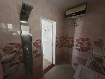 Bathroom Image of 3478 Sq.ft 4 BHK Apartment / Flat for sale in Hitech City Hyderabad for Rs. 61500000