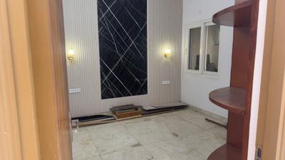 Bedroom Image of 1000 Sq.ft 2 BHK Builder Floor for sale in Kotla Mubarakpur New Delhi for Rs. 9000000