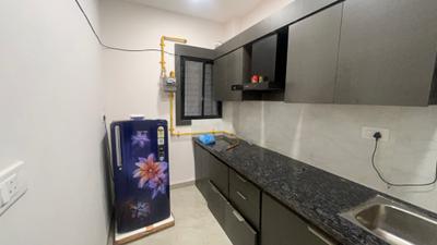 Kitchen Image of 350 Sq.ft 1 RK Builder Floor for rent in Mahalakshmi Nagar Indore for Rs. 16000