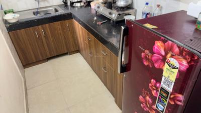 Kitchen Image of 584 Sq.ft 1 BHK Apartment / Flat for rent in Aditya Urban Homes Phase 1C, Bamheta Village Ghaziabad for Rs. 17000
