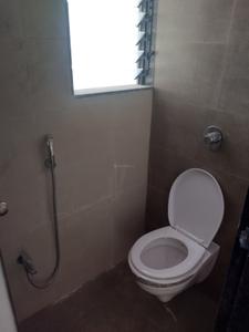 Bathroom Image of 700 Sq.ft 1 BHK Apartment / Flat for rent in Dynamic Crest Phase I Rimo Everest, Khidkali Thane for Rs. 13500